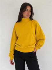 Kadın Oversize Sarı Yarım Balıkçı Yaka Triko Kazak