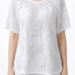 Beyaz Kendinden Desenli Büzgülü Yaka Bluz