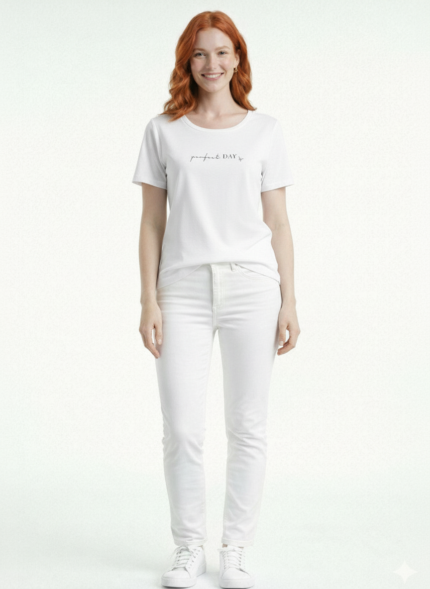 Kadın Bisiklet Yaka Perfect Day Yazılı T-Shirt