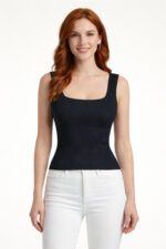 Lacivert Kare Yaka Kalın Askılı Crop Top Bluz