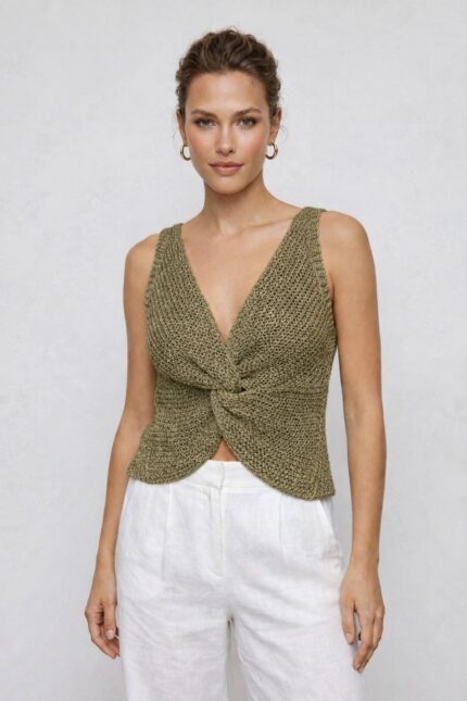 Twist Knot Detaylı Premium Kadın Triko Bluz – V Yaka Örgü Dokulu Şık Crop Tasarım - 38, Haki