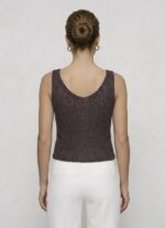 Twist Knot Detaylı Premium Kadın Triko Bluz – V Yaka Örgü Dokulu Şık Crop Tasarım - Görsel 4