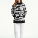 Desenli Kapüşonlu Kadın Sweatshirt