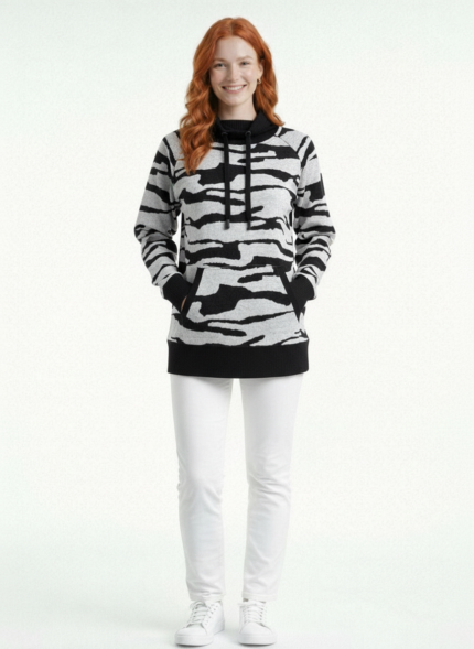 Desenli Kapüşonlu Kadın Sweatshirt