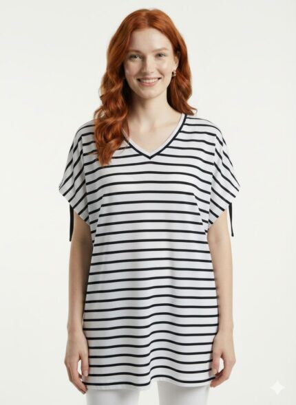 Kadın Çizgili V Yaka Relaxed T-Shirt