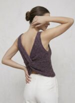 Twist Knot Detaylı Premium Kadın Triko Bluz – V Yaka Örgü Dokulu Şık Crop Tasarım - Görsel 6