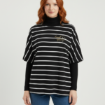 Kadın Siyah Beyaz Çizgili Oversize T-Shirt