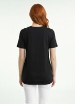 Neden Tekstil Kadın V Yaka Kısa Kol Kalp Detaylı T-Shirt - Görsel 2