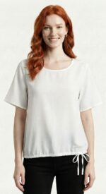 Kadın Rahat Kesim Beyaz Bağcıklı T-Shirt