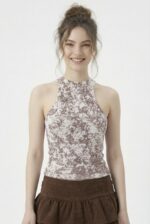 Kadın Fitilli Baskılı Beyaz Kahve Halter Yaka Crop Bluz