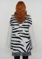 Neden Tekstil Kadın Triko Salaş Zebra Desenli Hırka - Görsel 2