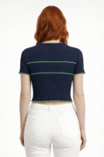 Dikdörtgen Desenli Marul Kenar Crop Triko Bluz - Görsel 2