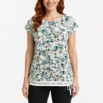 Kadın Çiçek Desenli Kısa Kol T-Shirt