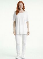 Neden Tekstil Kadın Beyaz Oversize Kesim Tişört