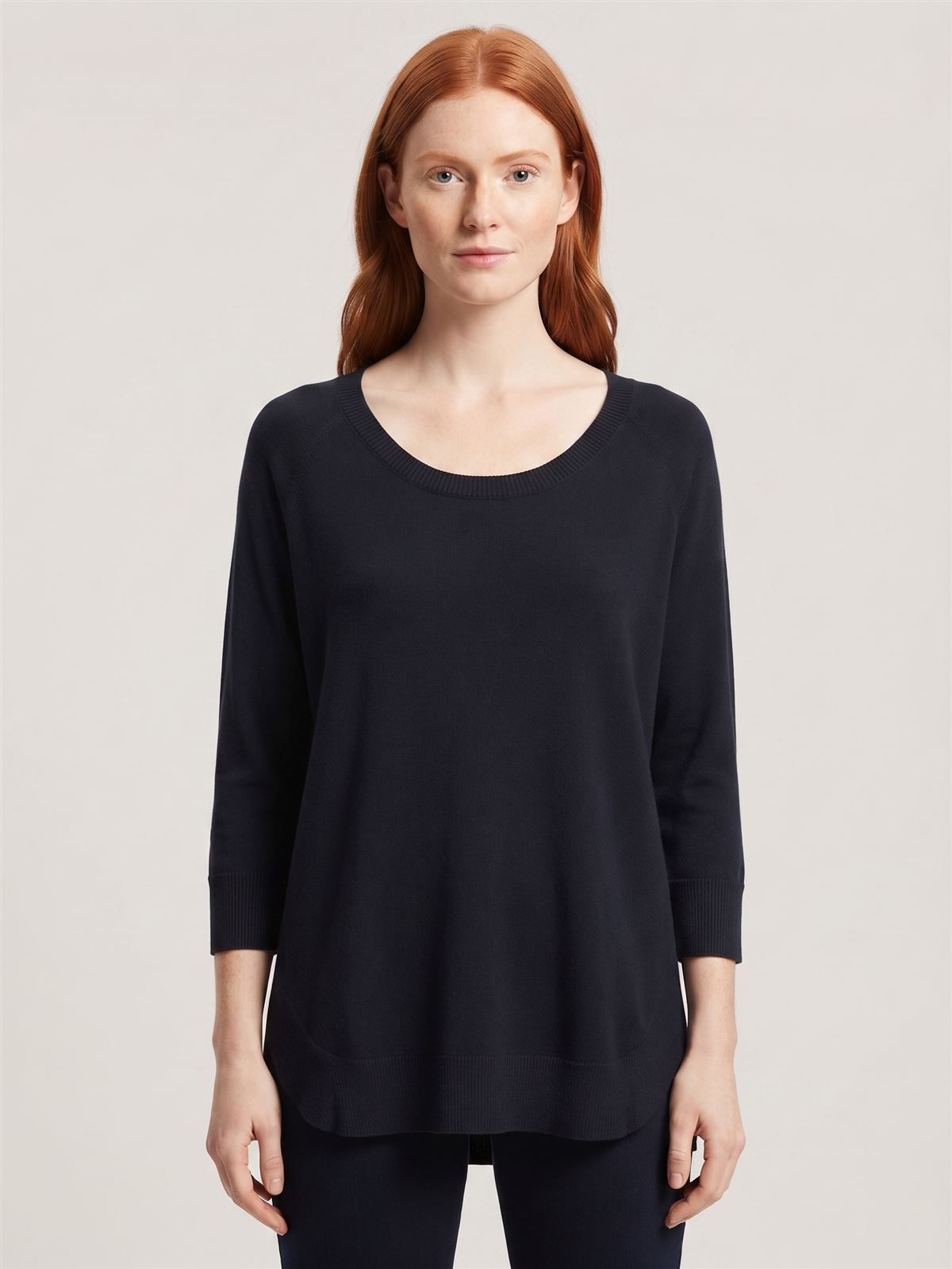 dcbcb159-56cc-43d7-8d5c-24c019b808bf.jpg Neden Tekstil Kadın Siyah Oversize Triko Viskoz Bluz - Görsel 1