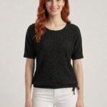 Kadın Siyah Dokulu Regular Fit Bluz