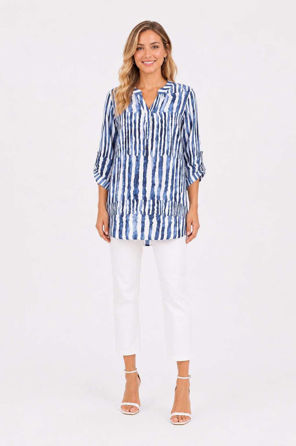 e797dce4-31e7-44be-a7b9-629d8c69cc3b.jpg Neden Tekstil Kadın Mavi Beyaz Çizgili Relaxed Tunik Bluz - Görsel 1