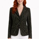 Kadın Siyah Desenli Regular Fit Blazer Ceket