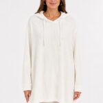 Neden Tekstil Kadın Beyaz Kapüşonlu Oversize Sweatshirt
