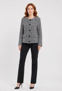 Neden Tekstil Kadın Siyah Beyaz Ekose Desenli Klasik Ceket